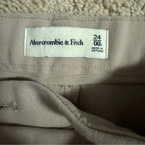 Khaki Dress Pants from Abercrombie - Picture 4 of 7